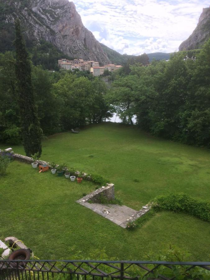 Chateau De La Cazette Sisteron Exterior foto